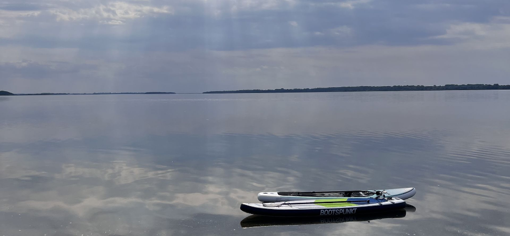 SUP on the lake