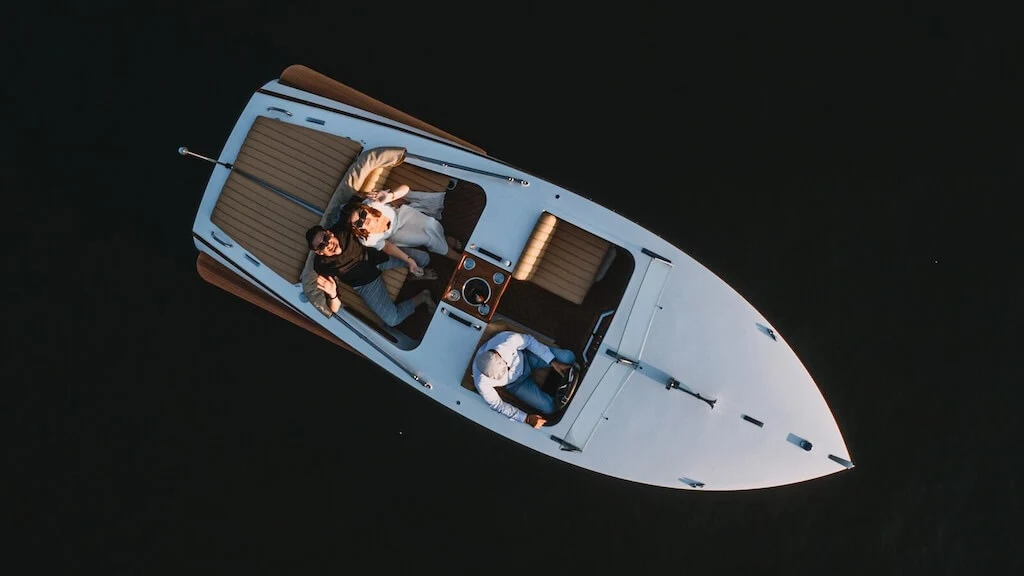 electric boat, classic boat, canna one
