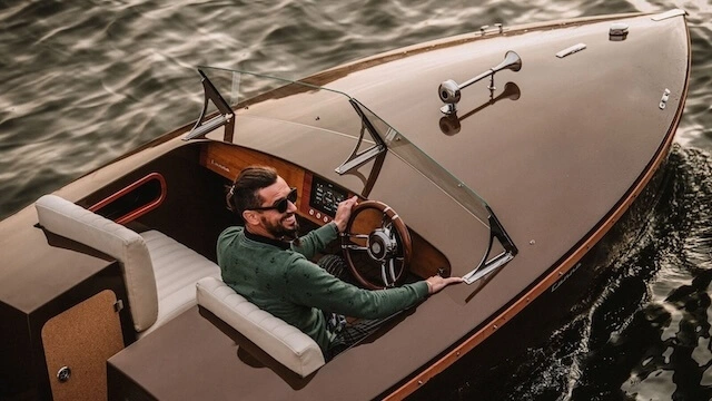 electric boat, canna one, retro boat