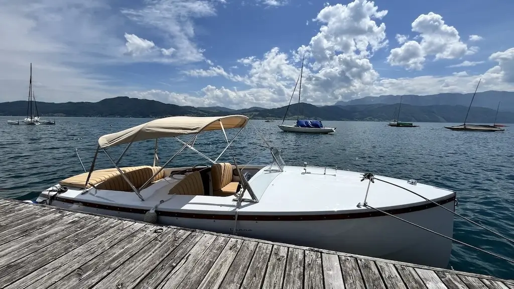 CANNA One, electric boat CANNA One, electric boat