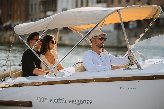 white electric boat